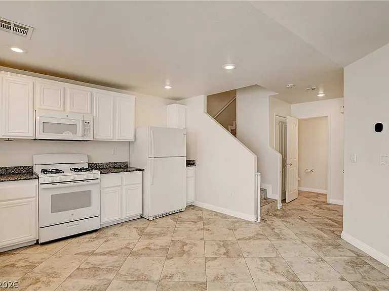 4208 Perfect Drift St — Photo 14