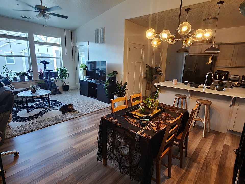 1st image of 1807 W Eaglewood Dr Unit 304