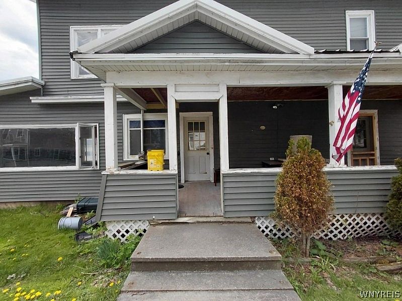 1st image of 26 Rochester St