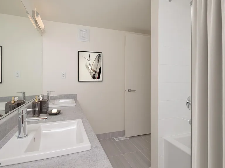 104 Parke Ave — Photo 5