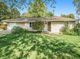 2212 Ridgefield Rd, Portage, MI 49024