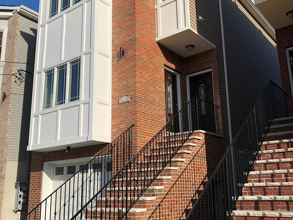 Brick front with oversized windows for increased natural light exposure