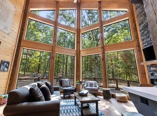 173 Guppy Ln, Broken Bow, OK 74728