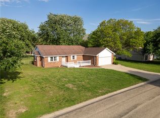 3639 Whittier Ln, Danville, IL 61832