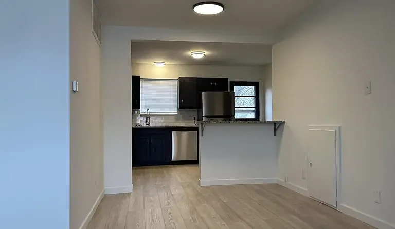 Olathe 41 Apts — Photo 5