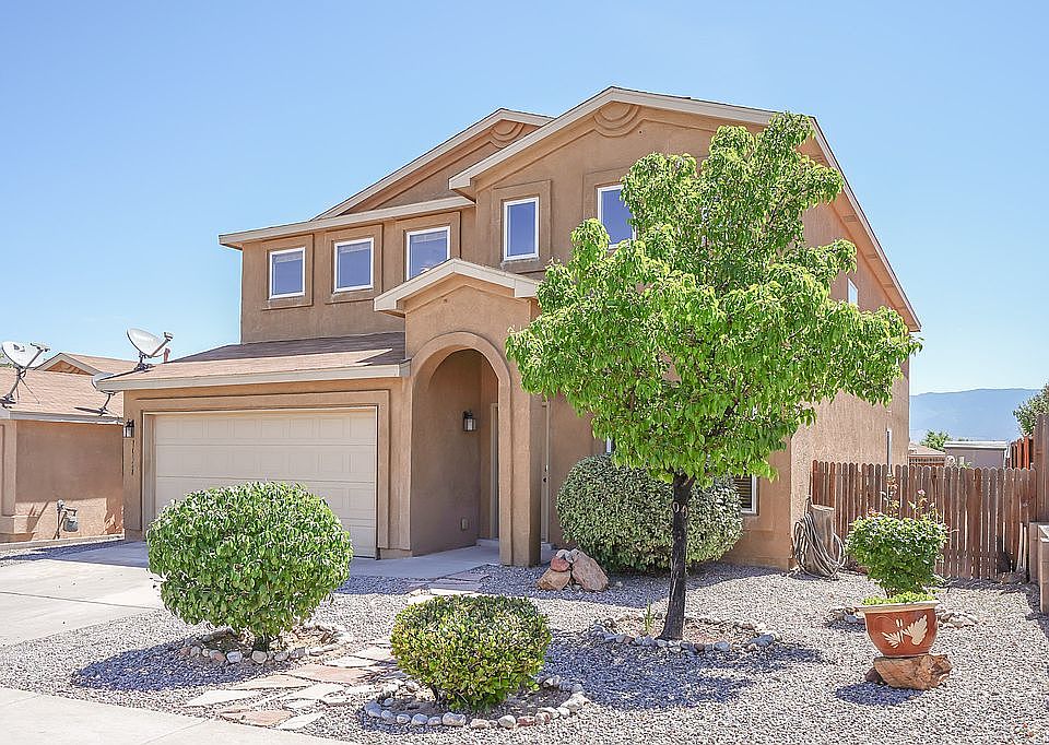 2nd image of 10928 Argonite Dr NW