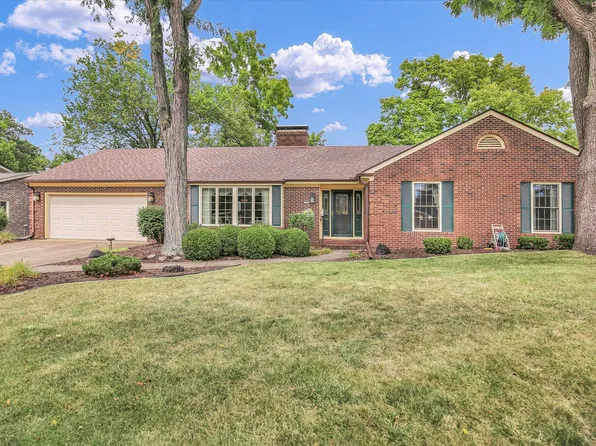 13 Lincolnshire Ave, Danville, IL 61832