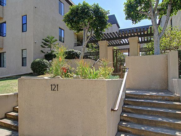 2nd image of 121 S. Wilson Avenue #203