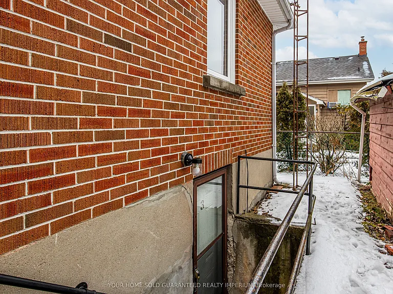 84 Taunton Rd W #3 — Photo 11