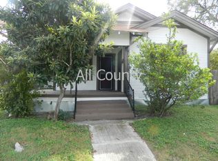 1612 North Ctr, San Antonio, TX 78202