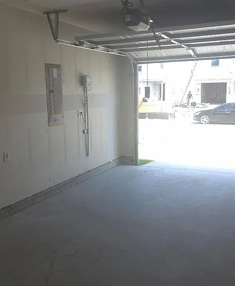 6310 Sandpiper Ln — Photo 2