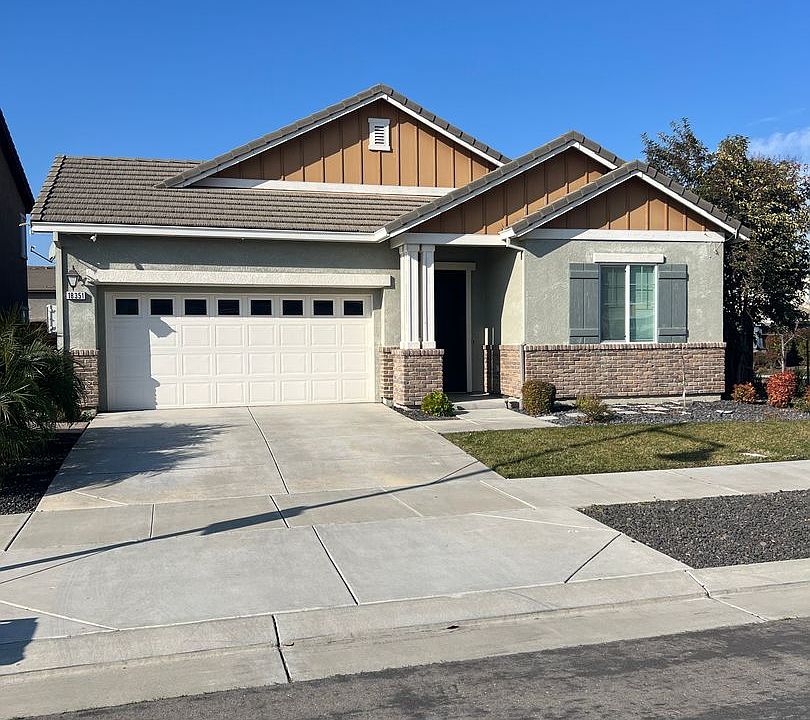 1st image of 18351 Parkside Dr