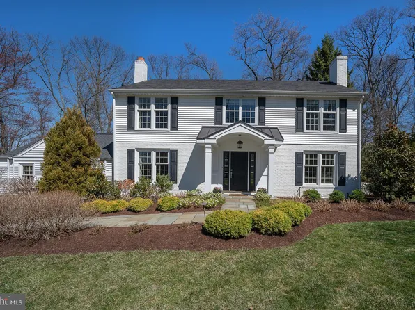 375 Colket Ln, Wayne, PA 19087