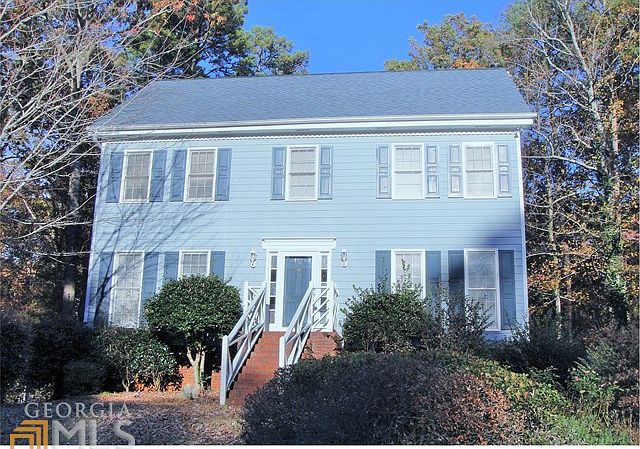 1st image of 3287 Chinaberry Ln