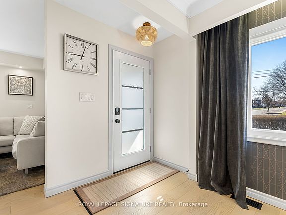 3rd image of 111 Eastchester Ave N