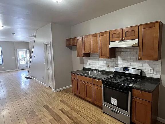 5th image of 56 N 56th St Floor 1