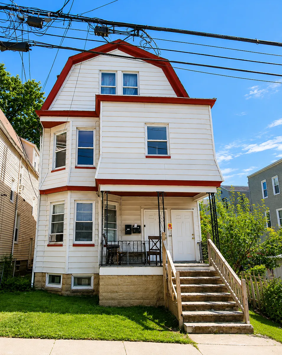 Building Photo - 160 Alexander St #2