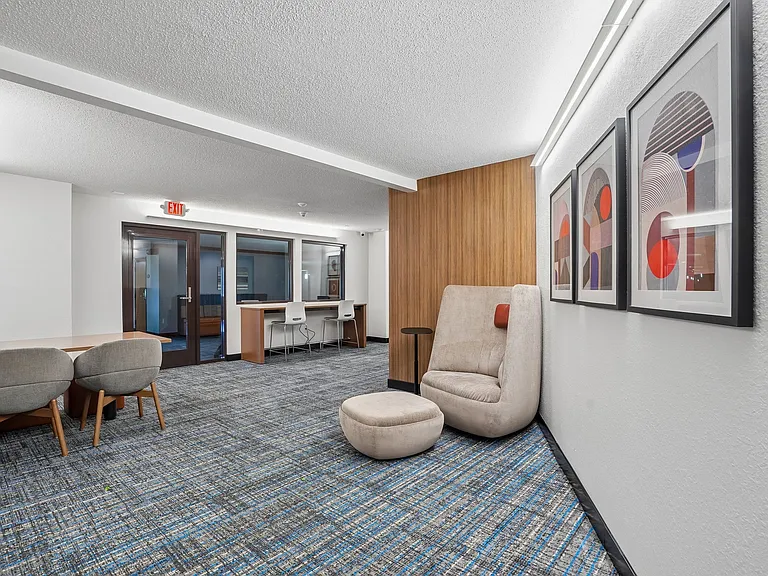 Park Place Apartments — Photo 36