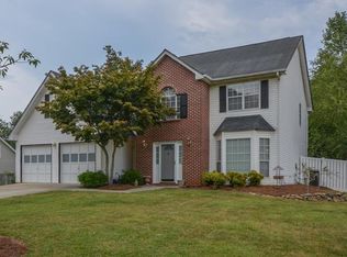 2747 Lake Vista Dr, Buford, GA 30519