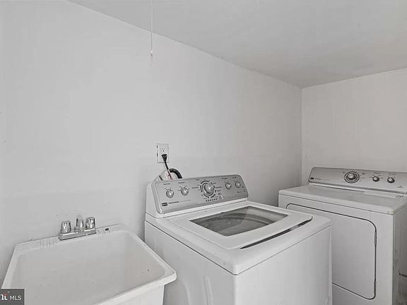 3rd image of 2509 Salmon St #C