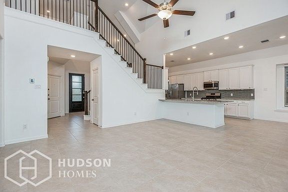 3rd image of 9423 Thornbluff Creek Ct