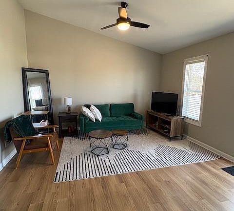 3rd image of 2507 Flint Drive