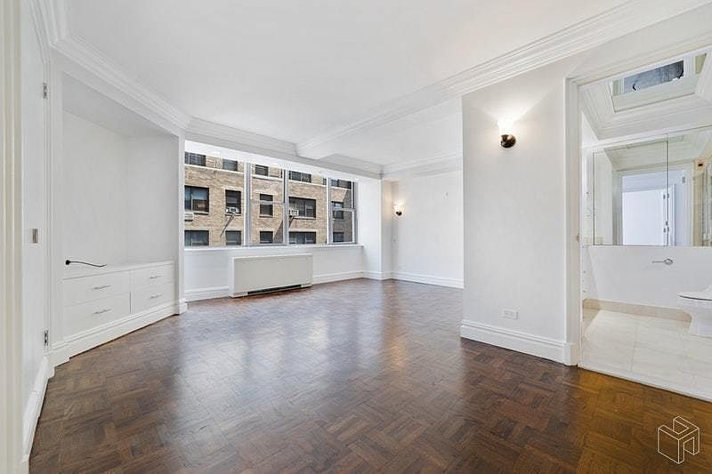 1st image of 155 E 55th St APT 9H