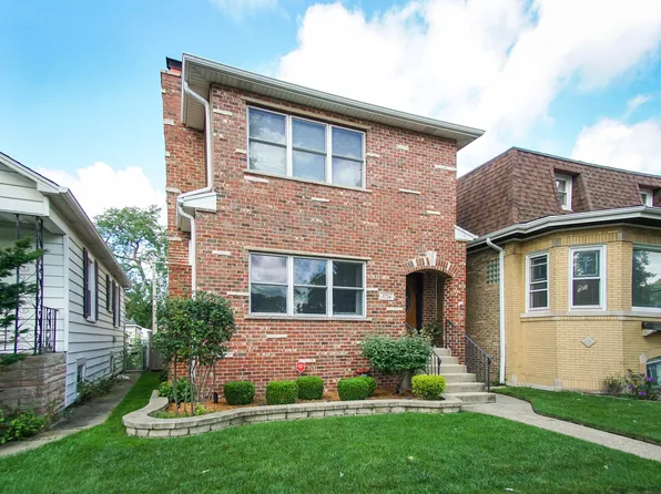 5726 N Mobile Ave, Chicago, IL 60646