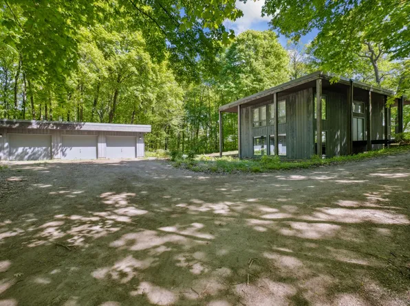 2616 County Road 90, Maple Plain, MN 55359
