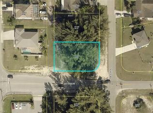 972 SW 15th Pl, Cape Coral, FL 33991