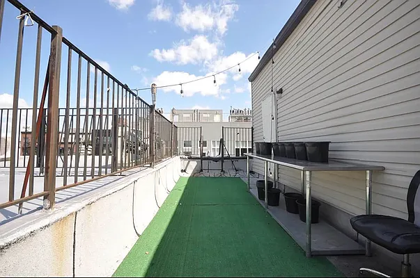 Rented by MADEHOME | media 35