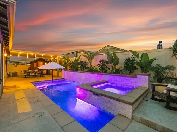 28265 Abbey Ln, Menifee, CA 92585