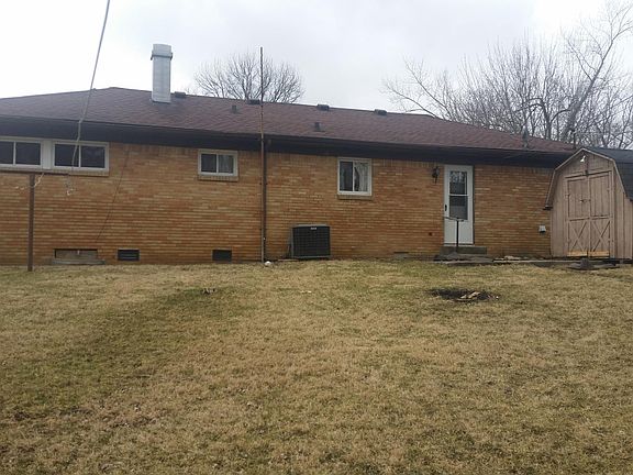 3rd image of 481 Midland Dr