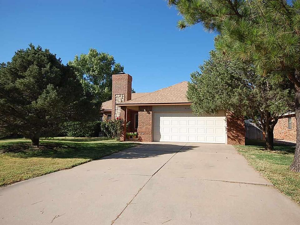 1st image of 904 Rosewood Dr
