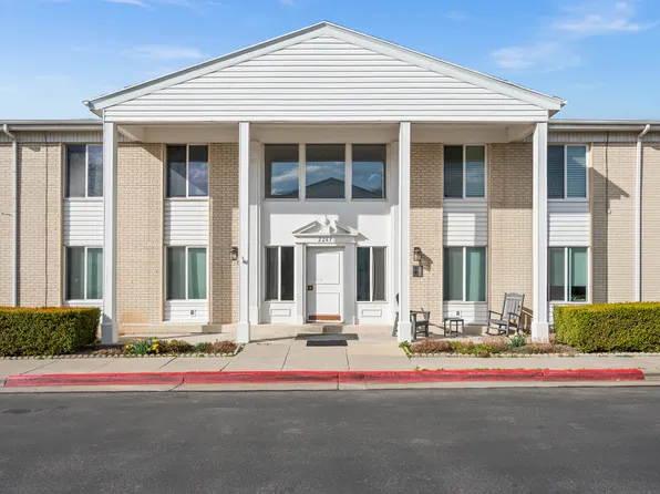 2263 E Tara Ln APT 4, Holladay, UT 84117