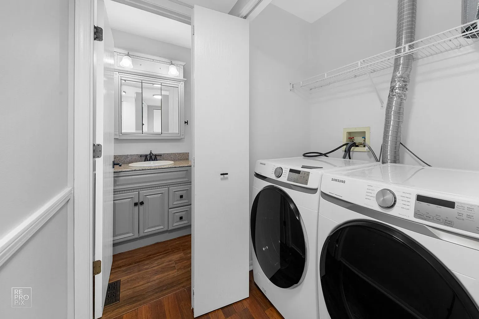 2395 N Orchard Ln photo 1