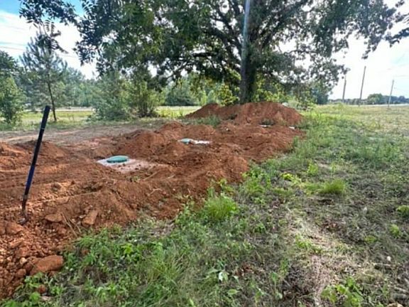 2nd image of 274 Duncan Ln