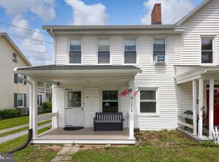 1316 Newport Rd, Manheim, PA 17545