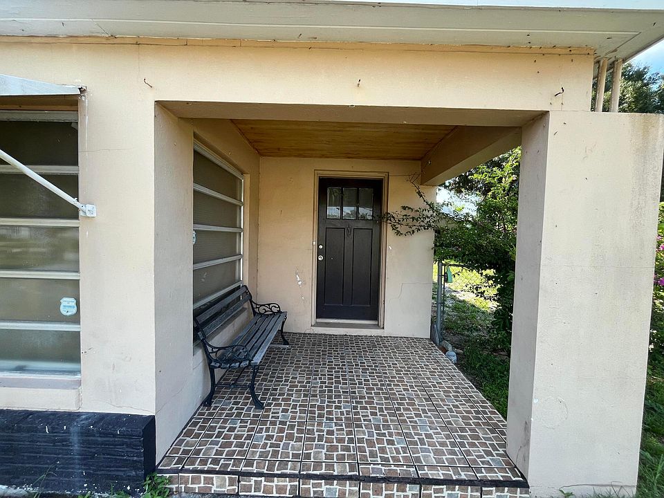 2nd image of 1010 S 7th Street
