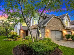 199 Springdale Ln, Bloomingdale, IL 60108