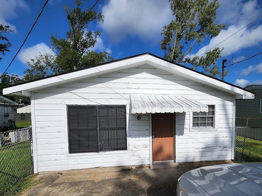 1st image of 1109 Shasta Dr #6