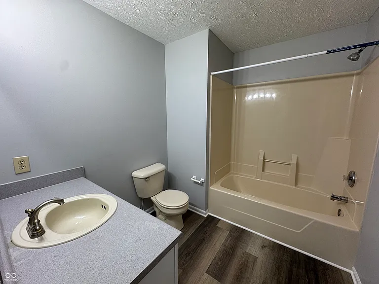 5438 Nighthawk Dr — Photo 22