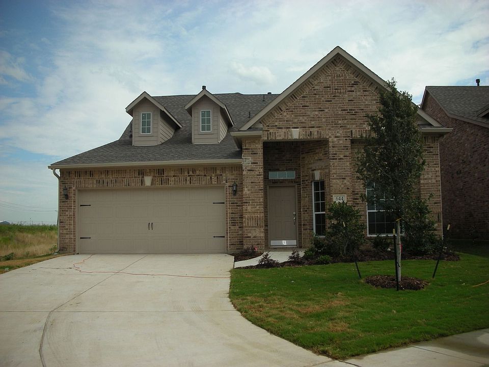 1st image of 644 Hidden Dale Dr
