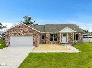 5242 Thornton Ln, Panama City, FL 32404