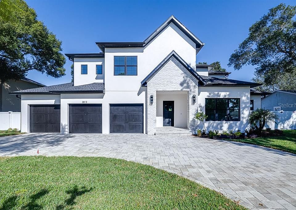 1st image of 3813 W EL PRADO BOULEVARD