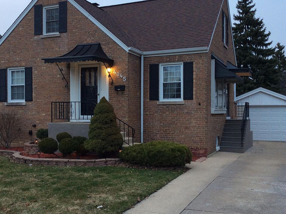 1st image of 4045 Amelia Ave