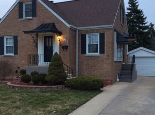 4045 Amelia Ave, Lyons, IL 60534