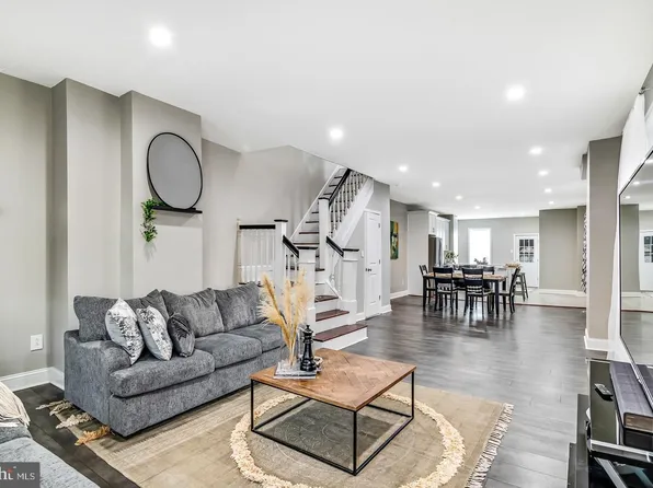 5236 Spruce St, Philadelphia, PA 19139