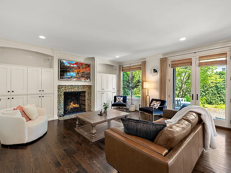 699 Abbey Rd — Photo 8