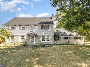 1341 Quail Hollow Rd, Harrisburg, PA 17112